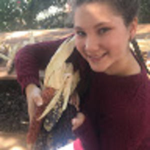 Meet your Posher, Francesca